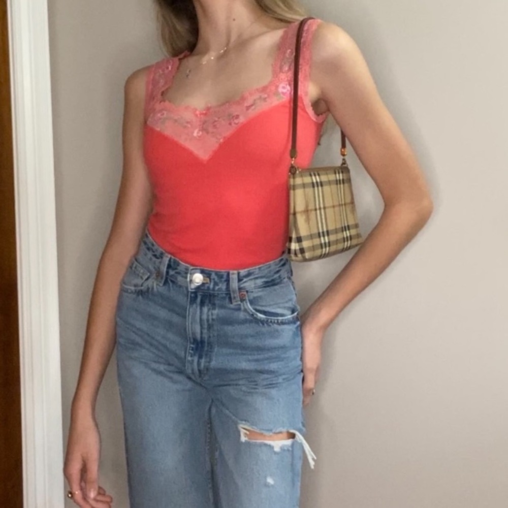 Y2K Free People Coral Ribbed Lace Neckline Tank Top - Picture 2 of 9